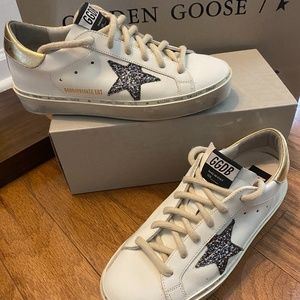 Golden Goose Sneakers